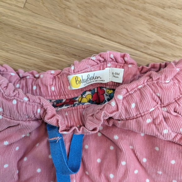 Baby Boden Corduroy pants (6-9 months) - Picture 2 of 3